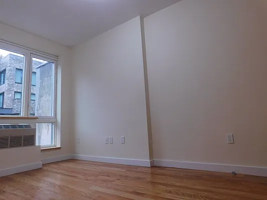 Rented by Citi Habitats | media 36