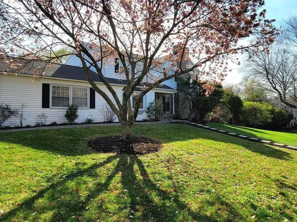 3255 E Hayes Rd, East Norriton, PA 19403