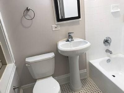 3rd image of 5535 S Blackstone Ave #1