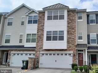 815 S Twin Lakes Blvd, Newark, DE 19711