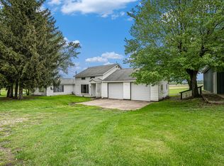 969 20 1/2 Mile Rd, Homer, MI 49245