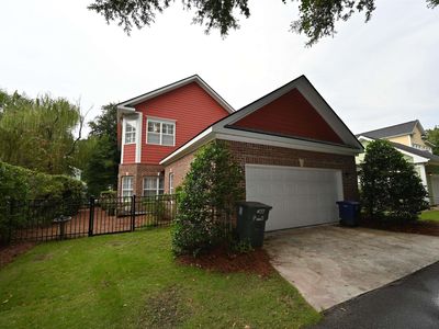 1611 James Island Ave., North Myrtle Beach, SC, 29582