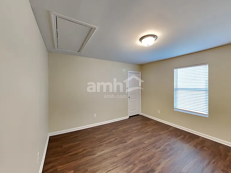 1056 Joselynn Dr — Photo 14