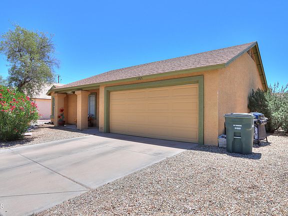 3rd image of 1285 E BRENDA Drive
