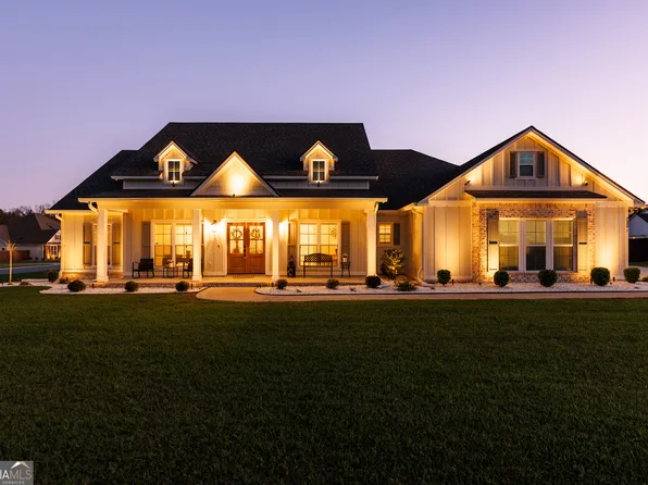 7301 Shadow Creek Dr, Hahira, GA 31632