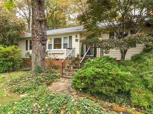 3411 Dogwood Dr, Greensboro, NC 27403