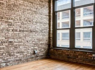 2934 N Milwaukee Ave #9, Chicago, IL 60618