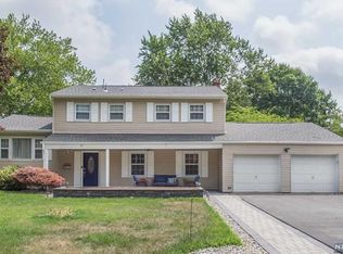 32 Curtis Dr, Lincoln Park, NJ