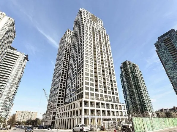 36 Elm Dr W #3209, Mississauga, ON L5B 0N3