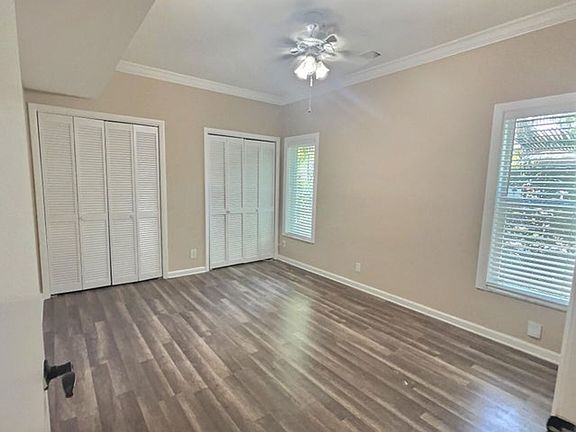 5th image of 511 W 29th St