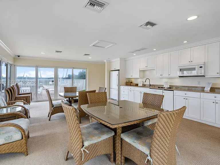 500 Ocean Dr #E-12A — Photo 32