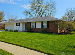 7618 Stonecrest Dr, Dayton, OH 45424