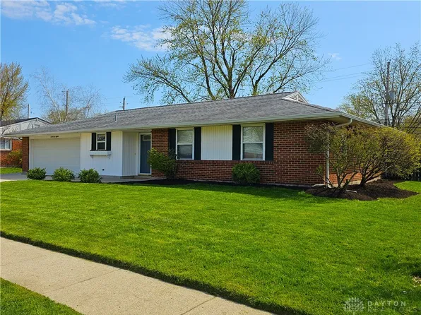 7618 Stonecrest Dr, Dayton, OH 45424