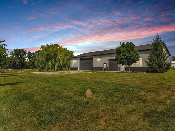 22518 State Highway 133, Oakland, IL 61943
