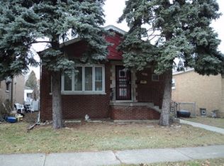 7352 W 55th Pl, Summit, IL 60501