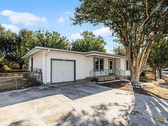 4th image of 1279 Unicorn Ave