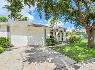 14227 Lord Barclay Dr, Orlando, FL 32837