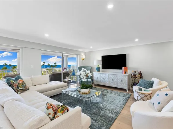 2600 Gulf Shore BLVD N #66, NAPLES, FL 34103