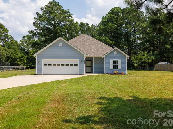 3692 Armstrong Ford Rd, Rock Hill, SC 29730