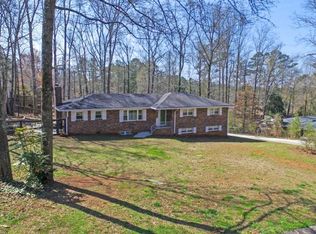 1306 Windburn Dr, Marietta, GA 30066