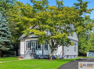 329 Hazelwood Pl, Piscataway, NJ 08854