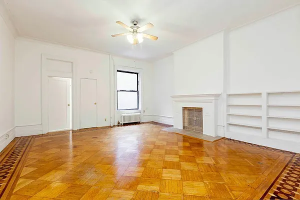 Rented by Triumph Property Group | media 7