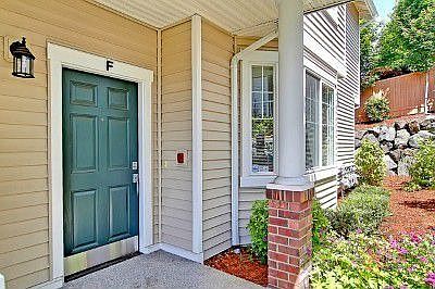 Private entry with covered patio
