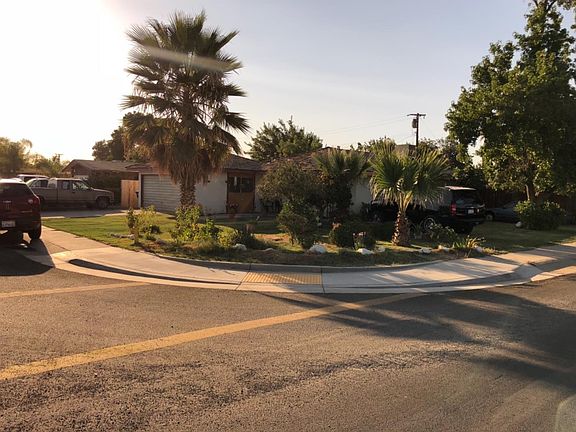 2nd image of 1570 E Carol Ave