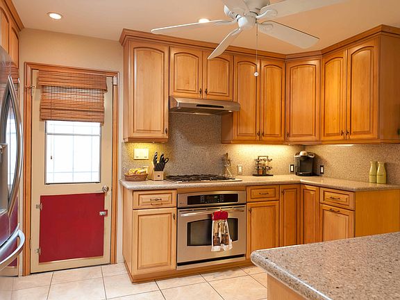 2nd image of 5270 Kesling St