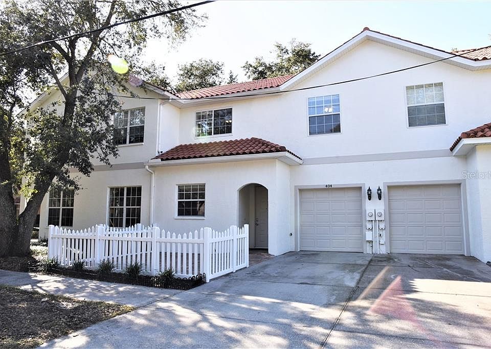 1st image of 404 N Hesperides St