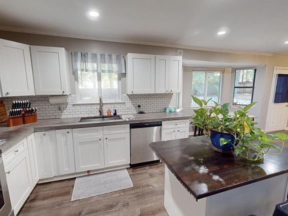 5th image of 116 Crestview Dr