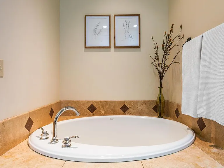 3558 N Hyacinth Ln — Photo 23