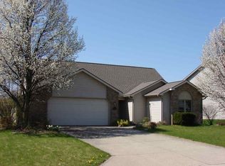 1935 Sweet Cider Rd, Fort Wayne, IN 46818