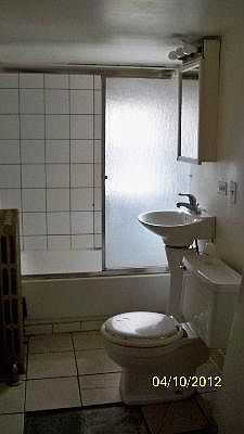5th image of 2218 S Cuyler Ave
