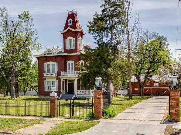 211 W Prescott Ave, Salina, KS 67401