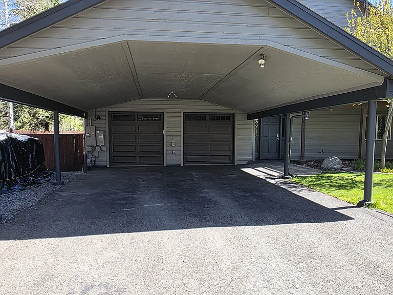 10231 Worchester Cir — Photo 3