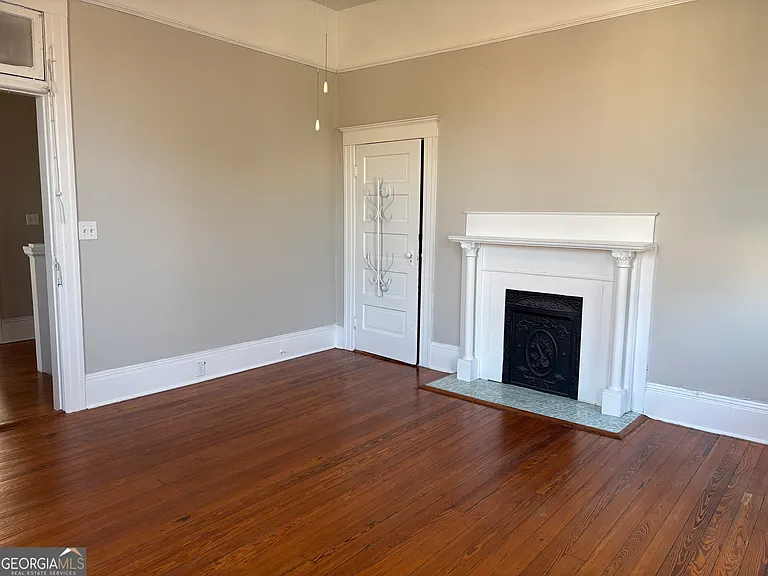 836 E Henry St #C — Photo 27
