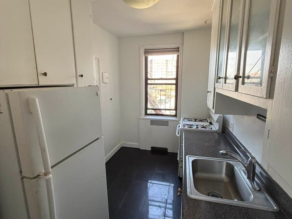 6433 99th St APT 5