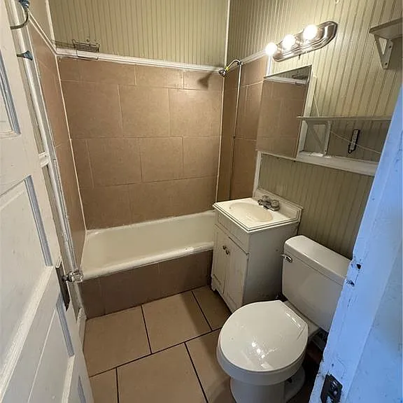 12 S Catherine St #4 — Photo 6