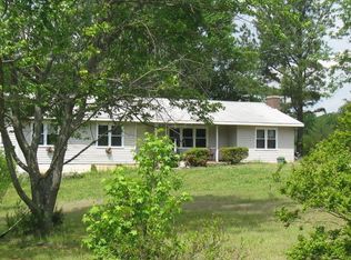 659 Iron Gate Rd, Clarksville, VA 23927