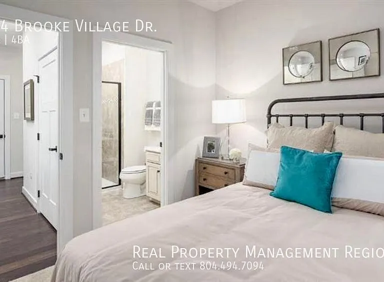104 Brooke Village Dr — Photo 11