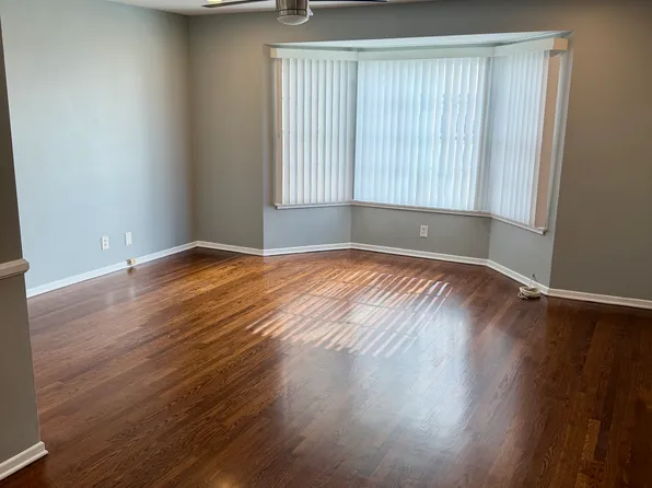 7015 S La Tijera Blvd, Los Angeles, CA 90045