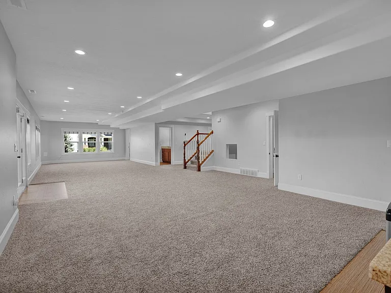 910 S Pace Pl — Photo 43