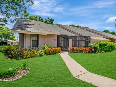 10958 Lake Front Place, Boca Raton, FL, 33498