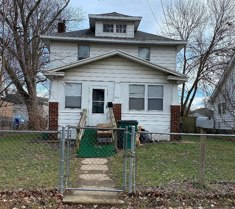 1st image of 430 21st St N