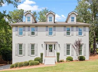 720 Springview Ct, Roswell, GA 30076