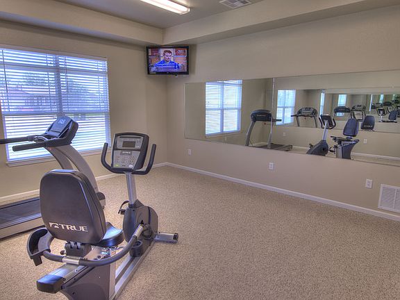 3rd image of 3201 N Campus Dr #17918299