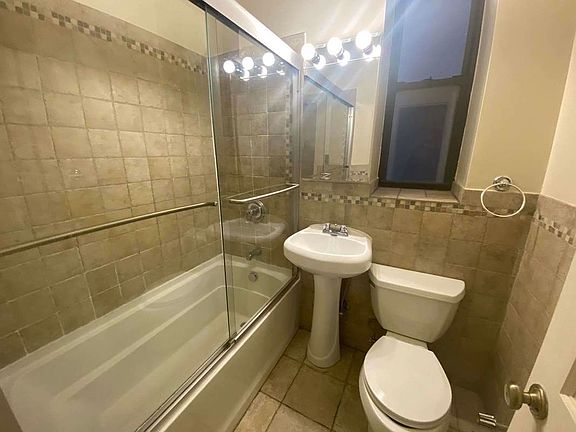 3rd image of 243 W 99th St #2
