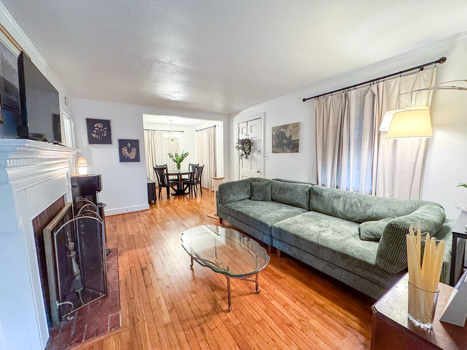 2 bed, 1100 sqft, $1,650 — Photo 3