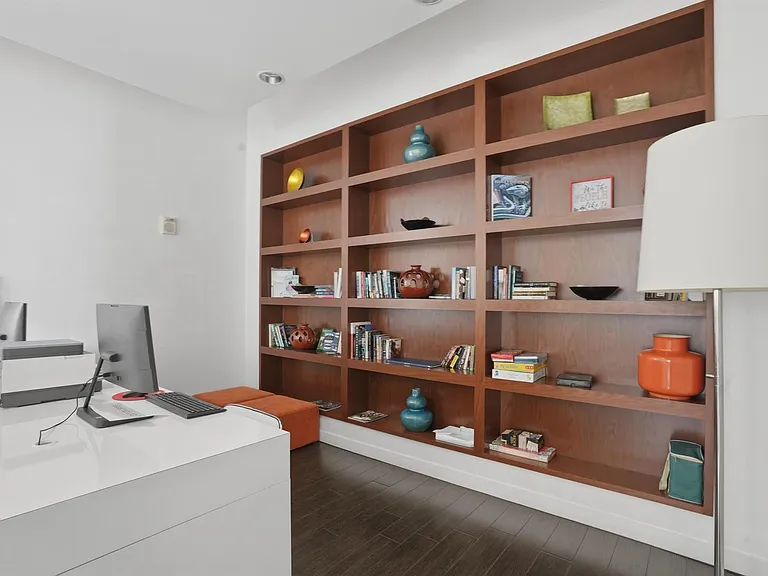 300 S Australian Ave #919 — Photo 35